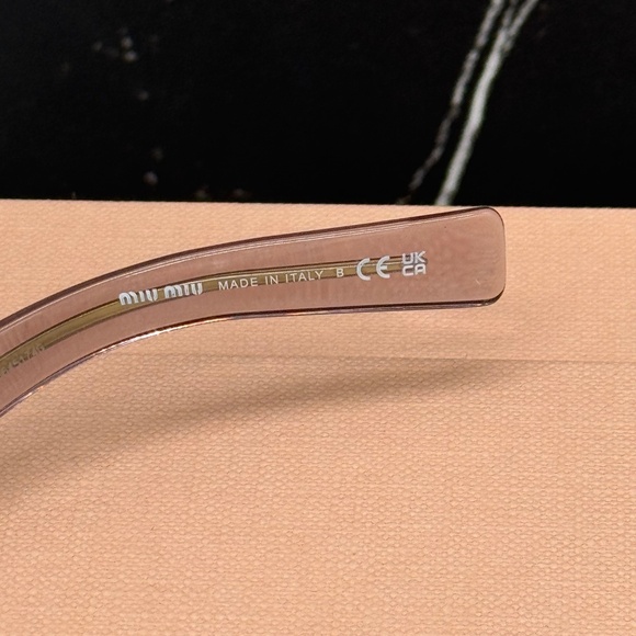 NEW MIU MIU SUNGLASSES MU14ZS 12W20I OVAL PURPLE WOMEN SMU 14Z 12W20I EYEWEAR - Picture 11 of 12